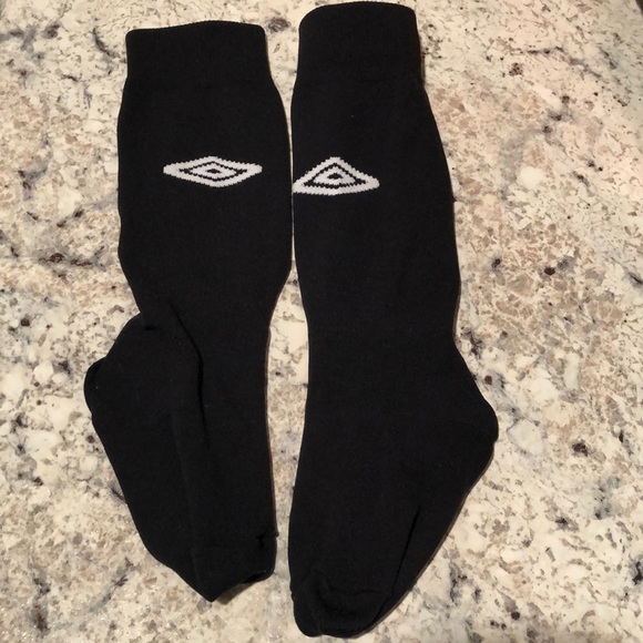 umbro shin socks